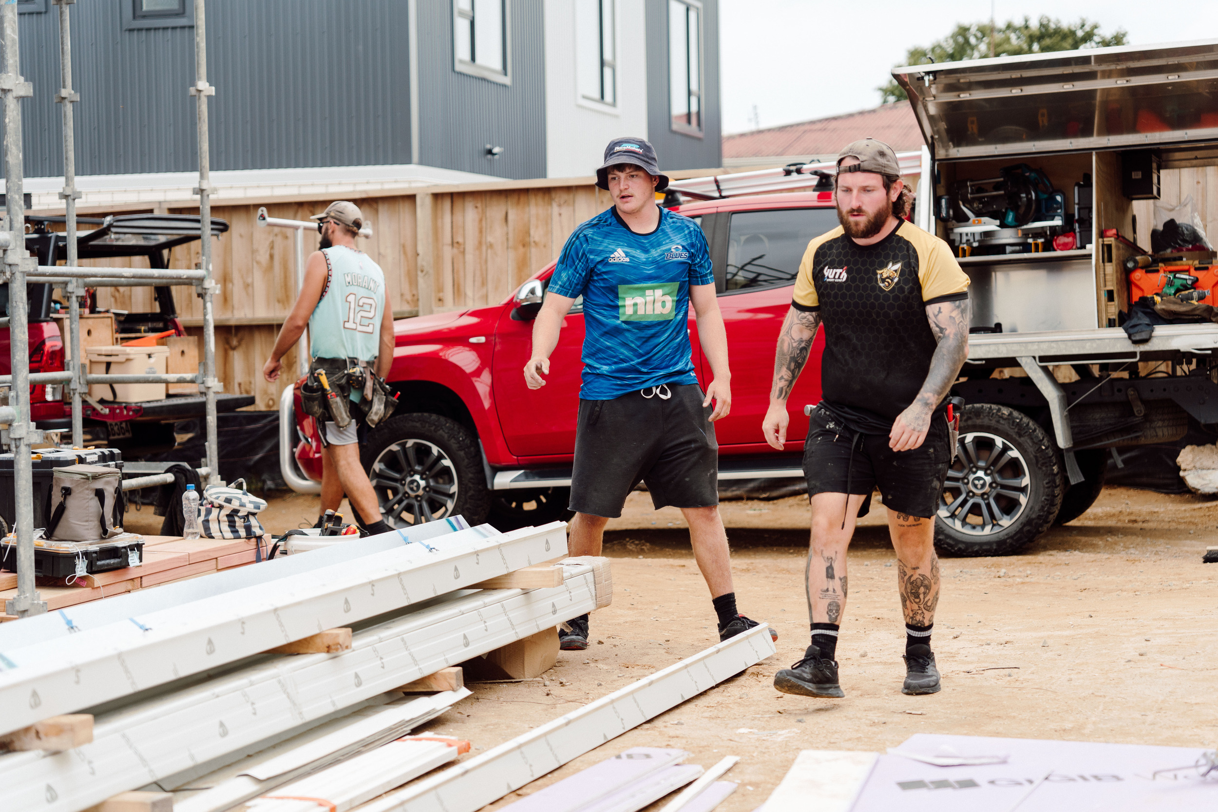 What Are the Must-Know Tips for Choosing a Reliable Custom Home Builder?